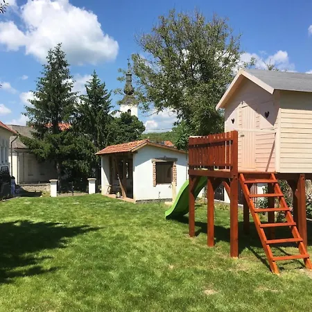 Udvar-haz Holiday home Nagyvisnyo