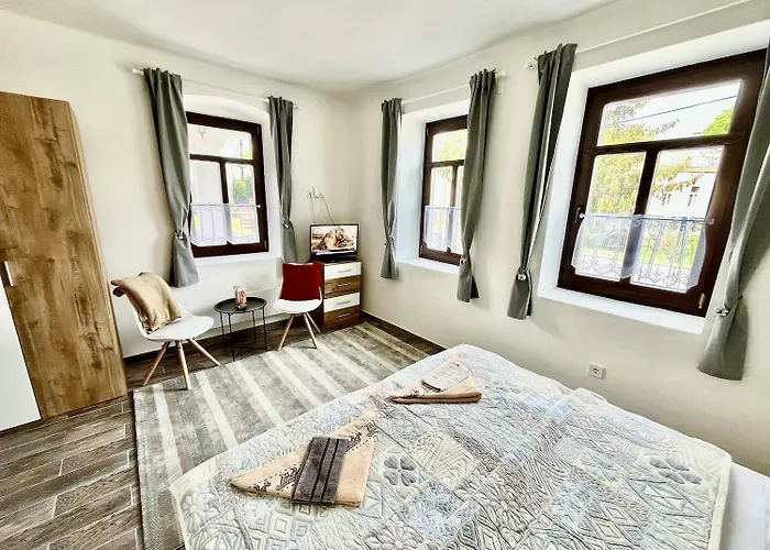 Udvar-haz בית נופש